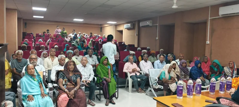 अंतर्राष्ट्रीय वरिष्ठ नागरिक दिवस पर 130 से अधिक बुजुर्गों का सम्मान